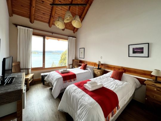 Hotel, image 12