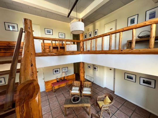 Hotel, image 30