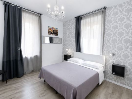 HOTEL, immagine 1